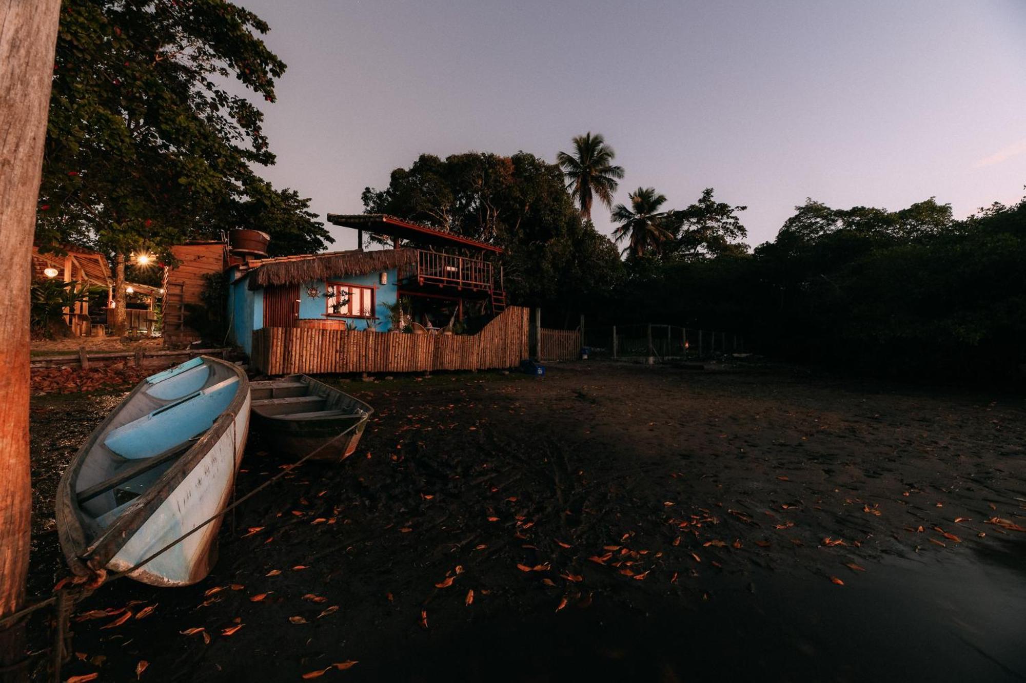 Casinha Azul Caraiva - Casa Completa Na Beira Do Rio Villa Esterno foto